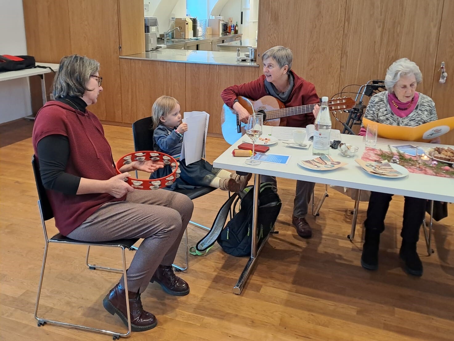 Begegnungsnachmittag im Jänner / Anna Gruber-Schreiner